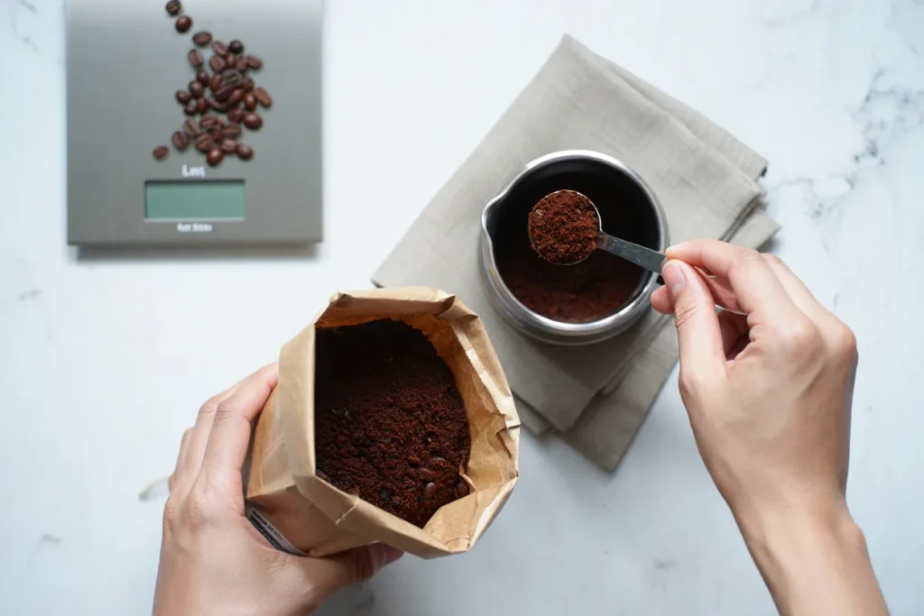 Iced Coffee Recipe Step 1 _ Brew Strong